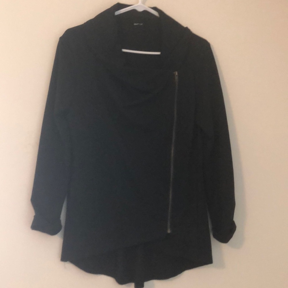 Asymmetrical medium weight jacket with zipper